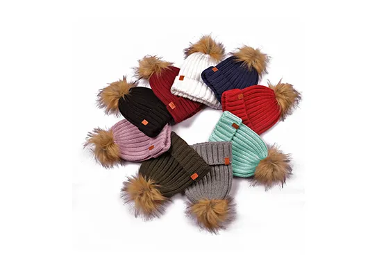 custom knit beanies with pom