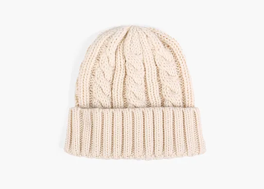 beige cable knitting beanie