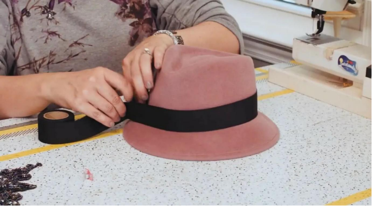 How to Stiffen a Felt Hat 