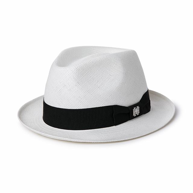 How To Wear Panama Hat This Summer