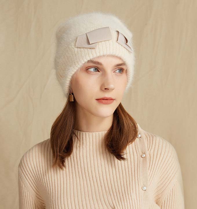 2 Steps To Wear A Beanie Fashionable For Women