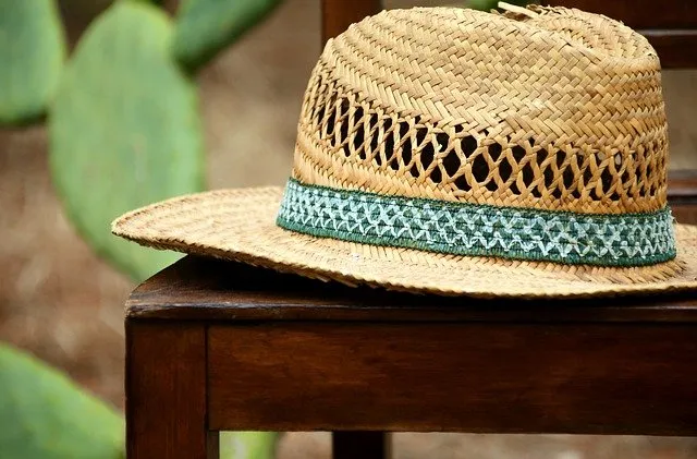 Wholesale Ladies Summer Hats - Patterned Fine Crochet Straw Hats Wholesale